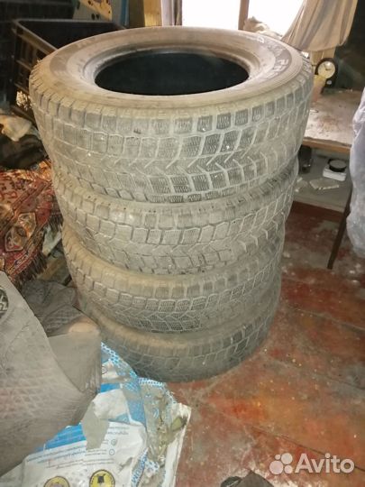 Колеса всесезонные r16,235-70
