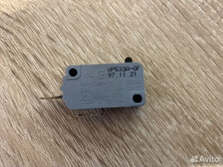 Микропереключатель для свч. VP531A-OF 97.11.26