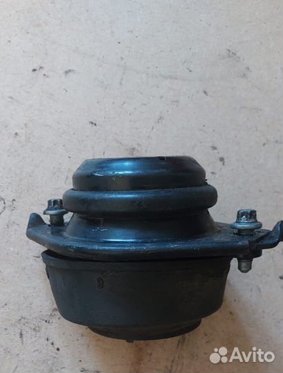 Подушка двигателя Mercedes ML350W164