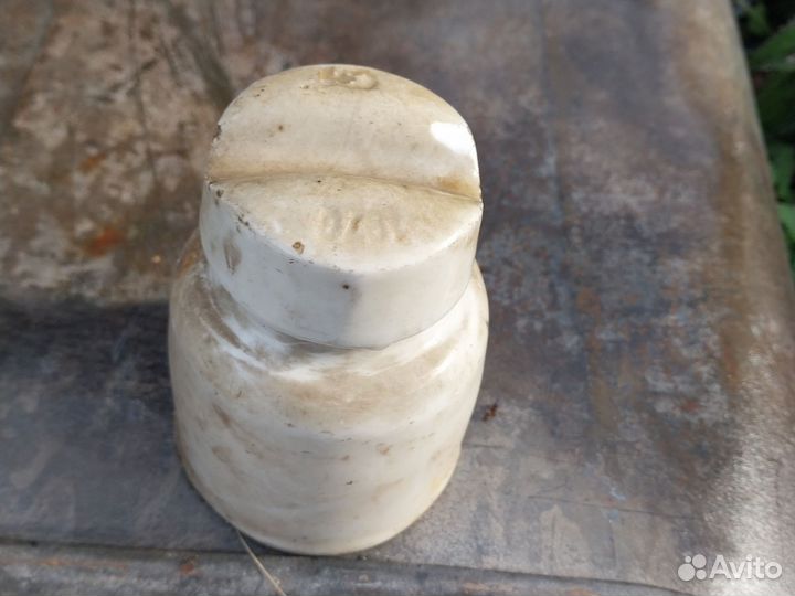 Изолятор торцевой 220 вольт