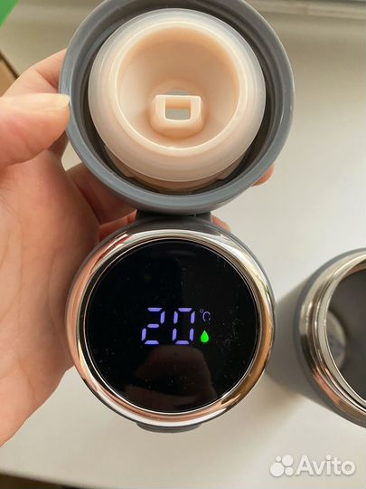 Новый вакуумный термос с сенсорным дисплеем