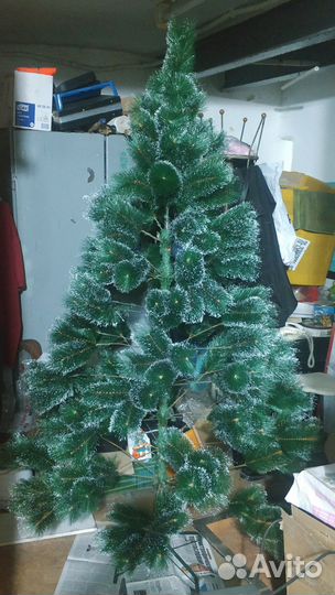 Елка искусственная