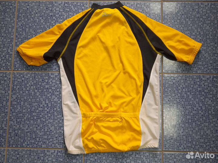 Велосипедная футболка, Италия