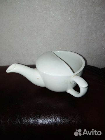 Поильник фарфоровый