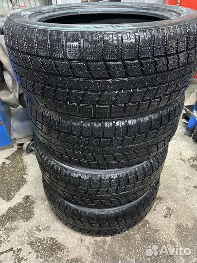 Toyo Observe GSi-5 255/50 R20 109Q