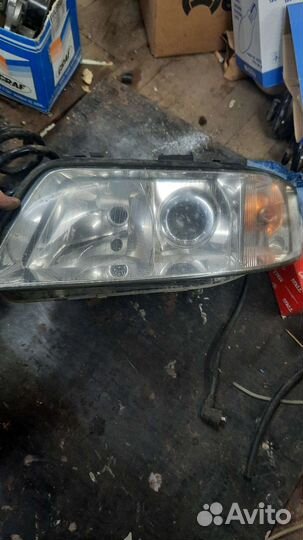 Фара Audi A6 4B/C5