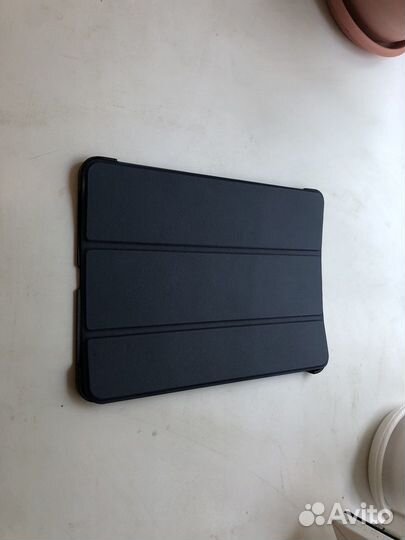 Чехол на iPad 10 2020