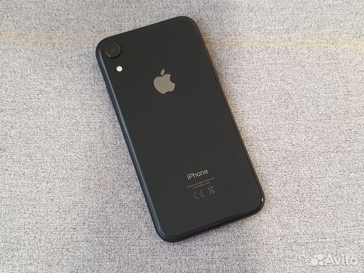 Телефон iPhone XR 64gb Black