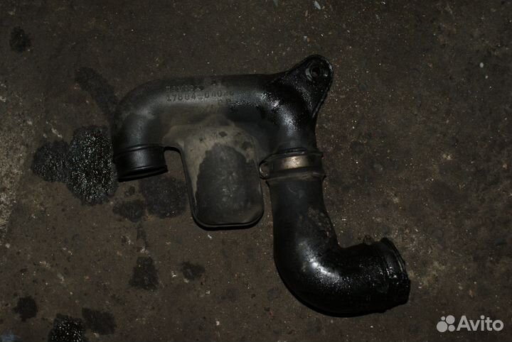 Патрубок воздушного фильтра Toyota Carina E