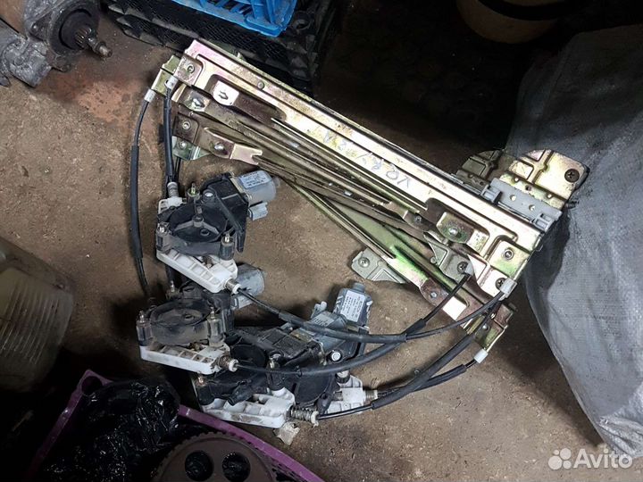 Стеклоподъёмник Chery Very/Bonus A13