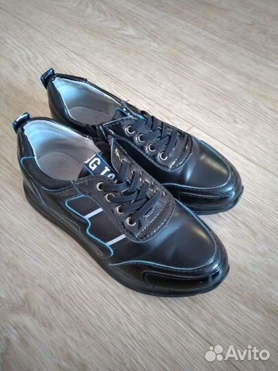 Полуботинки