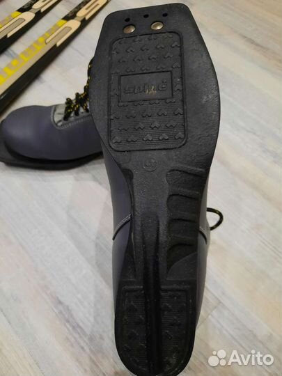 Беговые лыжи комплект