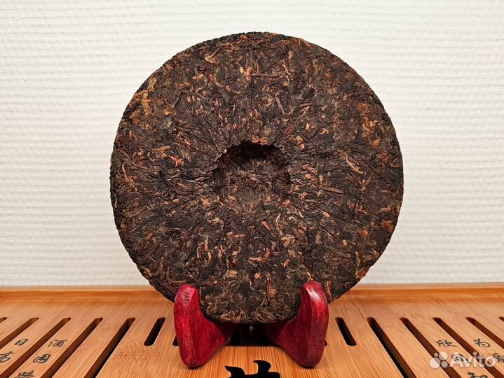 Чёрный пуэр Старый Товарищ, фабрика Хайвань