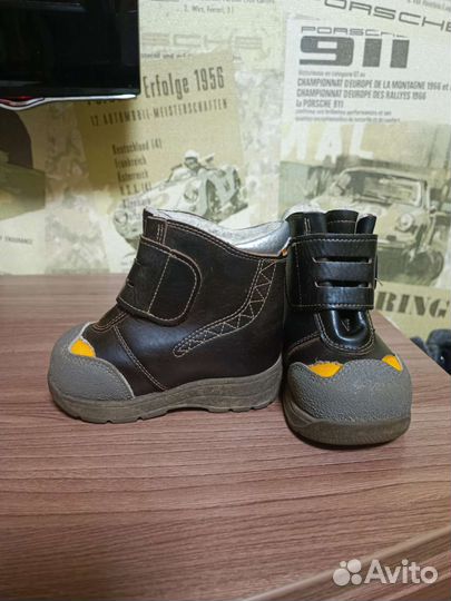 Детская обувь для детей