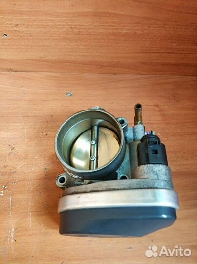 Заслонка дроссельная Шевроле Эпика 2,0 / 2,5