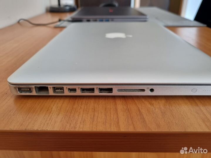 Ноутбук MacBook Pro 13, 2011