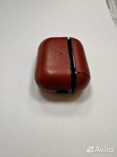 Чехол для apple airpods pro 2 в красном цвете