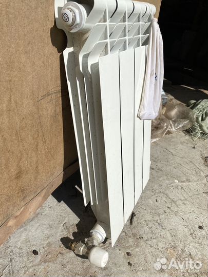 Биметаллический радиатор 4 секции