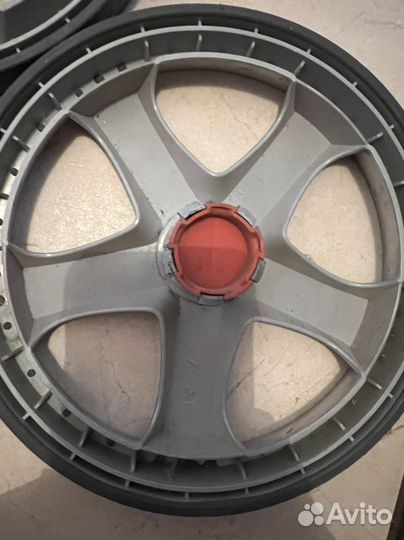 Колеса боковые на пылесос philips 9174