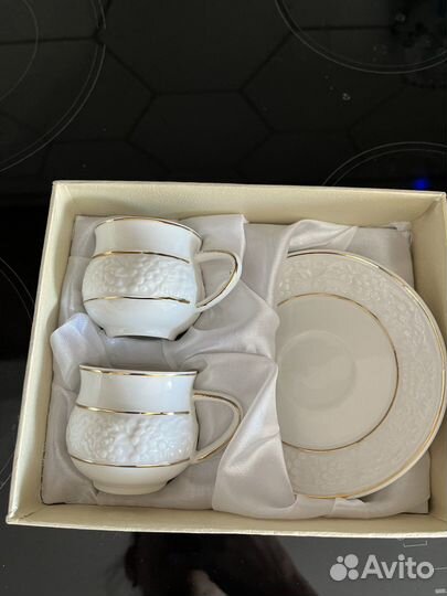 Набор чашек с блюдцем для кофе (2 пары)