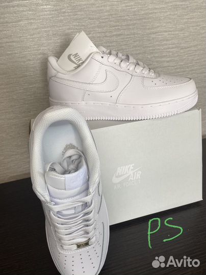 Кроссовки мужские nike