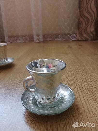 Стаканы с блюдцами новые