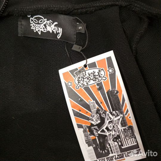 Tommy sinny зипка