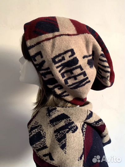 Vivienne westwood westward queen magic woman шапка