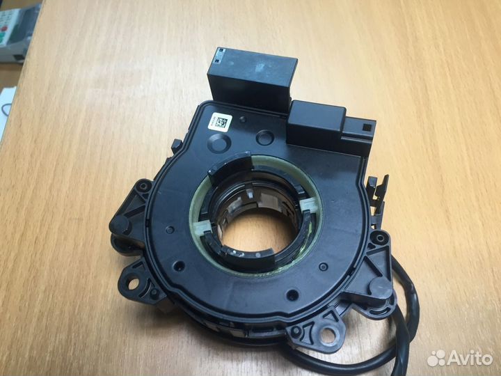 Подрулевой шлейф Infiniti FX35/37/50/QX70S51