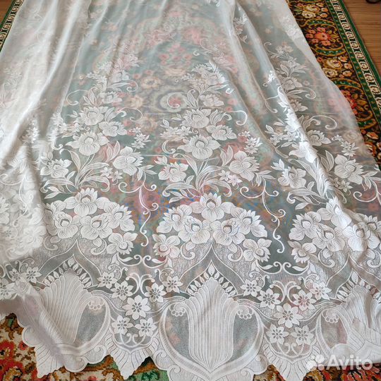 Ламбрикены и тюль
