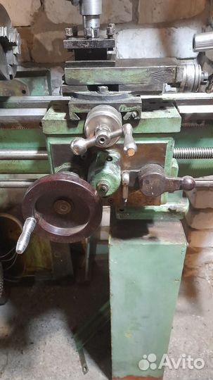 Токарный станок по металлу тв-4 (школьник)