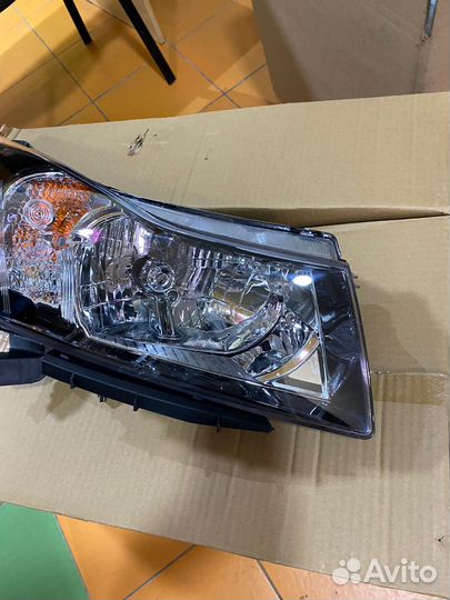 Фары Chevrolet Cruze чёрная маска