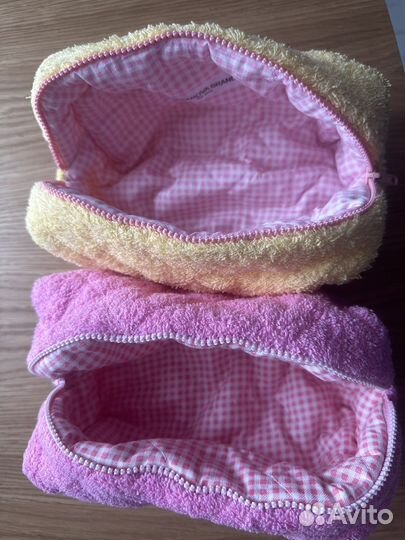 Косметичка женская мягкая трендовая дорожная