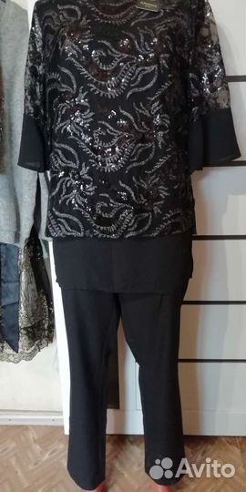 Брючный костюм женский новый