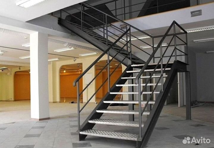 Лестницы на заказ, бесплатная доставка в пределах