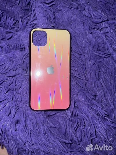 Чехол на iPhone 11