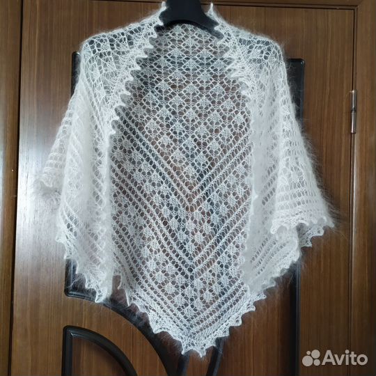 Пуховая ажурная косынка,палантин пуховый вязанный