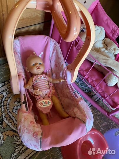 Детские игрушки (кровать, кукла, переноска и тд)