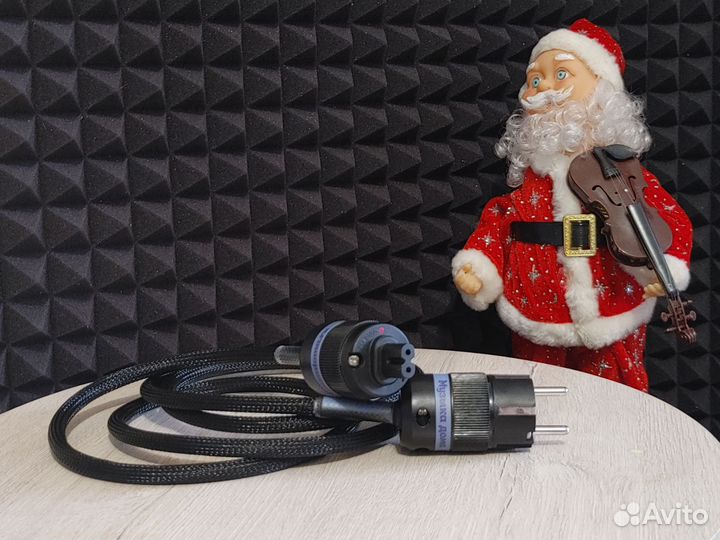 Силовой/сетевой 3кв.мм. 8-ка для Hi-Fi