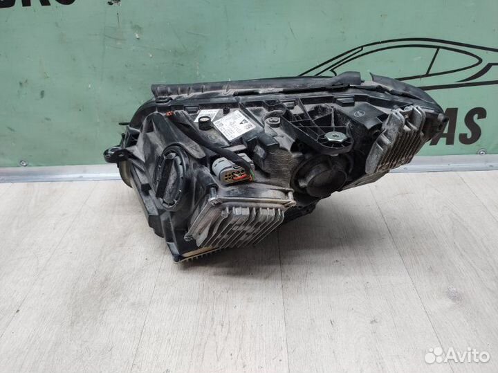 Фара правая Mercedes-Benz C-Class W205 2014-2019