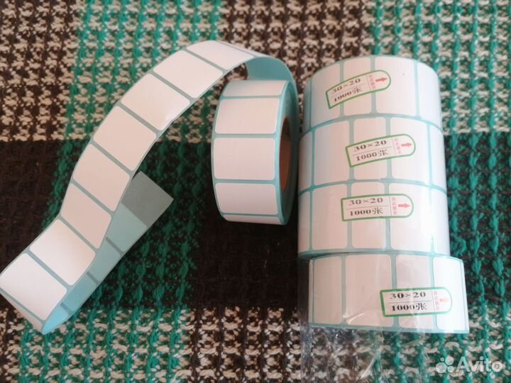 Термоэтикетки самоклеющиеся 20*30, 1000 шт в рул