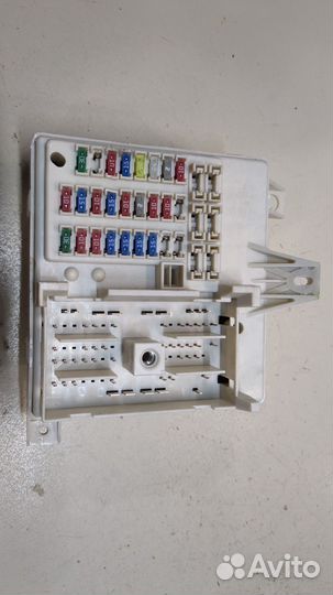 Блок предохранителей Buick Enclave, 2012