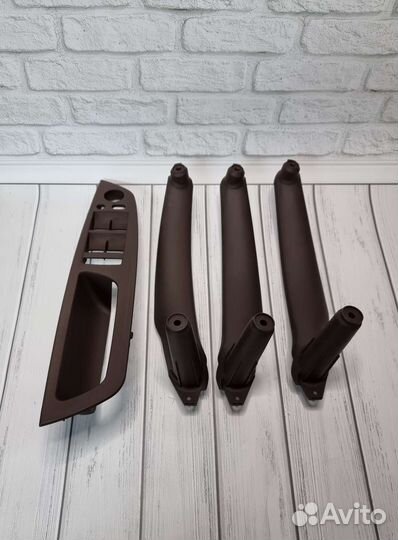 Держатель ручки передних дверей BMW E70 E71 E72