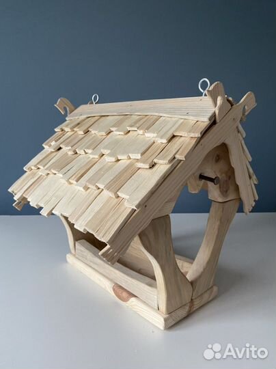 Кормушка для птиц