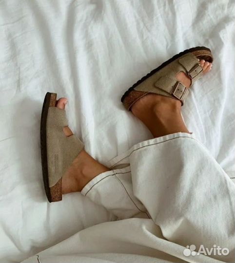 Birkenstock Аrizоnа цвета Taupe Apricot Beige