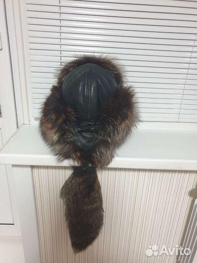 Шапка унисекс, золотистая чернобурая лиса