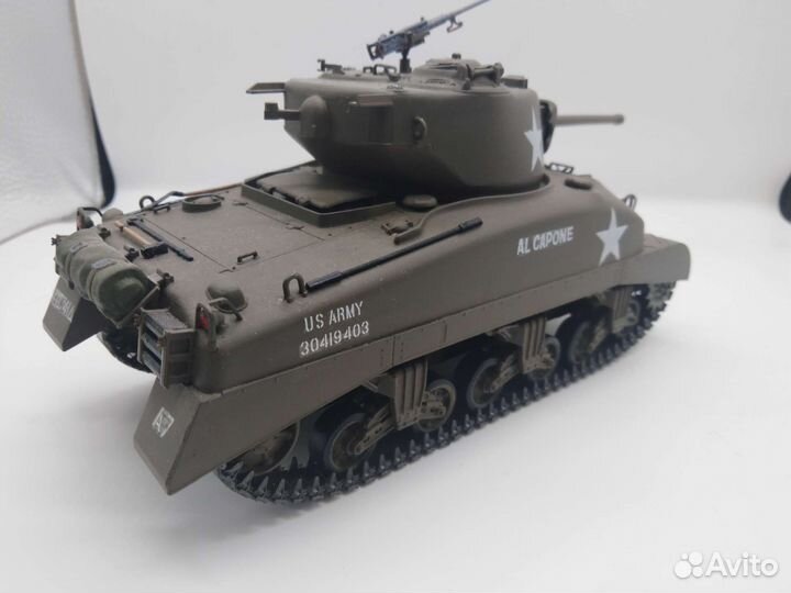 Модель американского танка м4а3 в масштабе 1:35