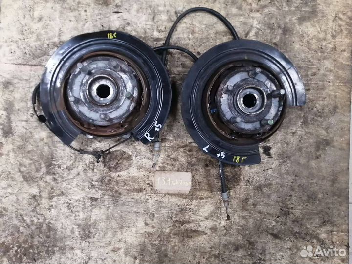 Кулак задний Jeep Grand Cherokee wk2