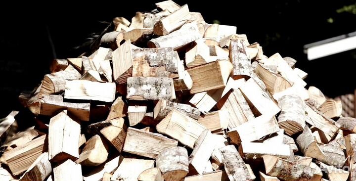 Подсушенные дрова