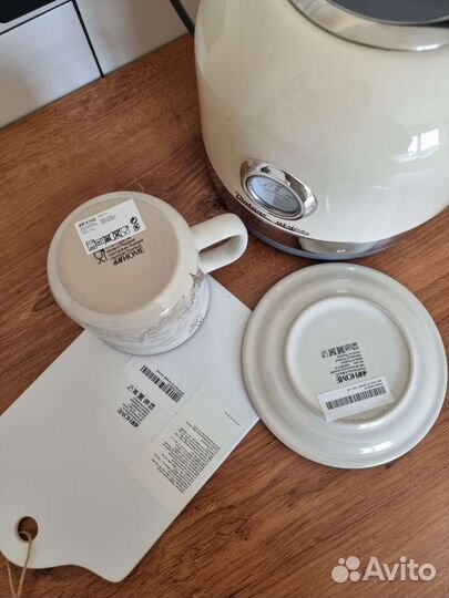 Кружка, блюдце, доска H&M home